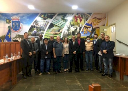 Câmara de vereadores aprova reajuste salarial dos professores da REME de Itaporã