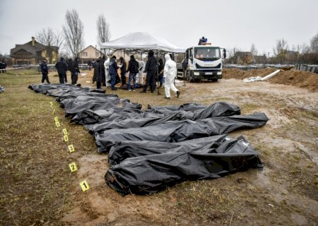 Mais de 1,2 mil corpos são descobertos na região de Kiev, parcialmente ocupada há várias semanas por forças russas