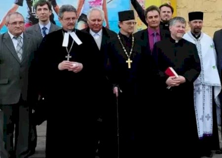 Como é a igreja na Ucrânia e na Rússia