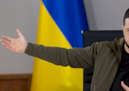 Presidente da Ucrânia propõe acordo para Rússia pagar indenização