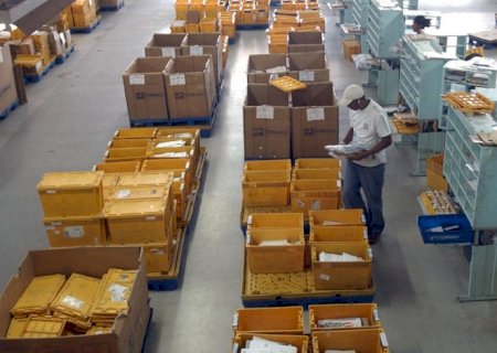 Presidente descarta taxar compra por meio de aplicativos estrangeiros