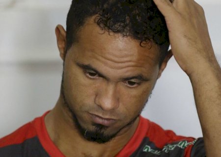 Juiz do Tribunal de Justiça do Mato Grosso do Sul (TJMS), manda prender goleiro Bruno