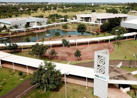 UEMS lança edital com vagas em graduações para refugiados e migrantes