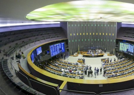 Congresso mantém veto em lei da privatização da Eletrobras