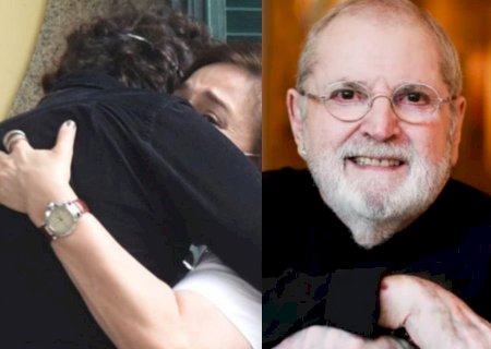 Ex-mulher de Jô Soares não segura o choro no velório do apresentador