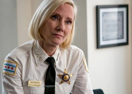 Atriz Anne Heche, de Chicago P.D., sofre acidente grave em Los Angeles