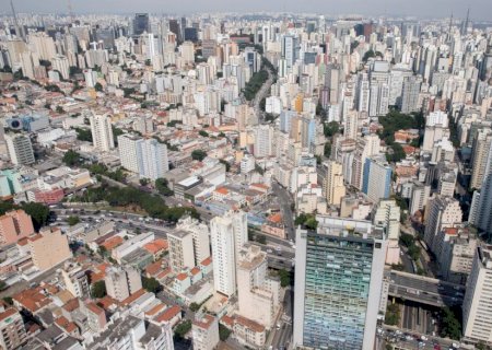Síndica de prédio deve indenizar ex-empregado que sofreu gordofobia