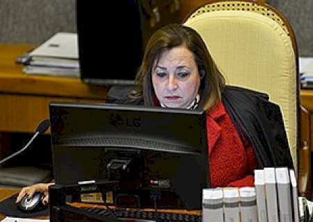 Pensão por morte não evita perda do direito de revisar valor da aposentadoria