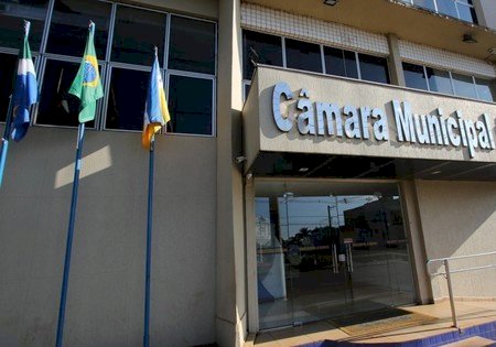 Câmara de Dourados/MS convoca aprovados em concurso