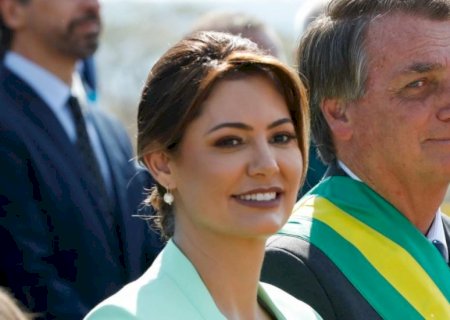 Ex-primeira-dama Michelle Bolsonaro, assume a presidência nacional do PL Mulher