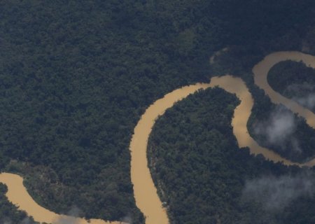 Cimi pede recomposição de comissão que acompanha crise yanomami
