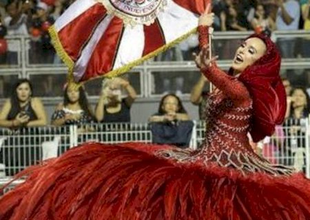 Escolas de São Paulo mostram cultura negra, indígenas e samba