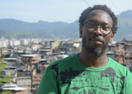 Ativista luso senegalês busca aliança contra racismo