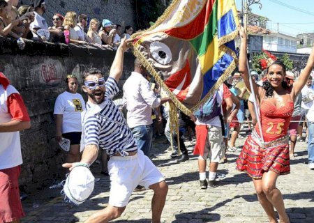 Renascimento é tema do bloco Carmelitas que desfila hoje no Rio