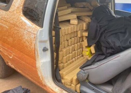 Motorista abandona carro com 570 kg de maconha em Camapuã