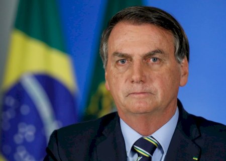 Bolsonaro deve desembarcar no Brasil dia 30 de março