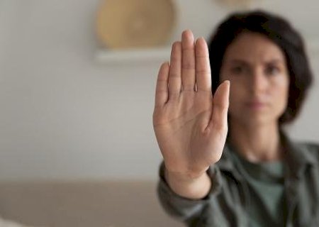 WhatsApp recebe canal de denúncia de violência contra as mulheres