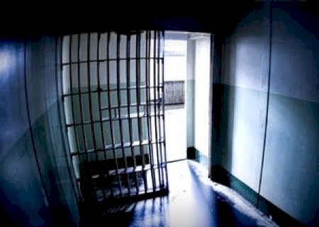 Juíza manda soltar homem preso há 2 anos sem mandado para regime fechado