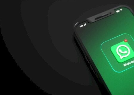 Facebook deve indenizar por golpe que copia perfil no WhatsApp