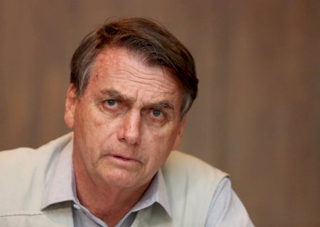 Bolsonaro passará por três cirurgias na próxima semana