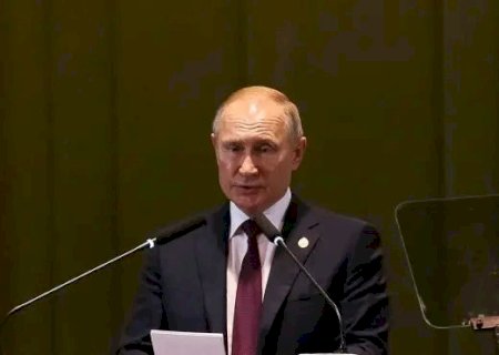 Putin manda caças com mísseis hipersônicos patrulharem porta-aviões dos EUA no Mediterrâneo