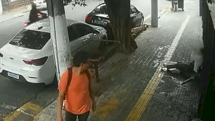 Homossexual que derrubou idosa alegando ‘sentir-se ameaçado’ responde em liberdade