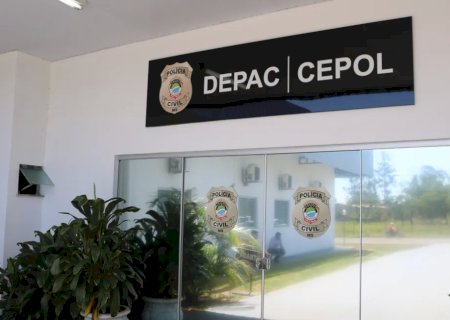  Homem de 61 anos se engasga com carne, tenta vomitar e morre em banheiro