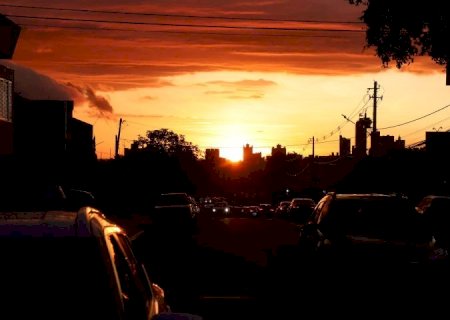 Onda de calor segue no final de semana e sexta-feira é marcada por altas temperaturas