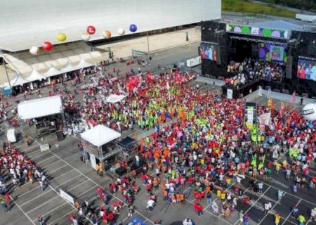1º de Maio com Lula e 9 ministros tem pouco público em São Paulo