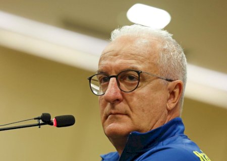 Na véspera de confronto, Dorival diz que seleção tem obrigação de 'entregar o melhor' ao torcedor