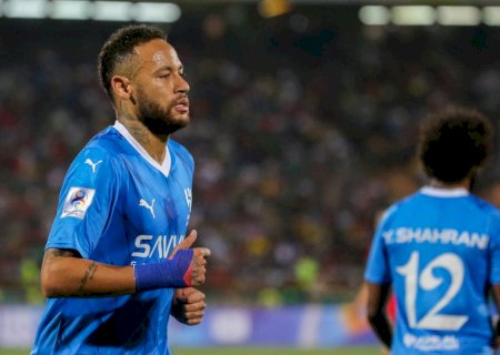 Neymar terá mais dois meses de tratamento antes de voltar a jogar, diz jornal saudita