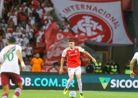 Inter vence Fluminense e entra no G4 do Campeonato Brasileiro