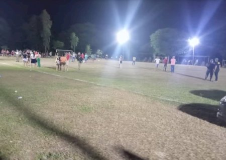 Conflito em campo de futebol deixa três mortos e dois feridos na fronteira