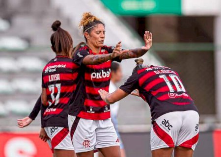 Corinthians bate Grêmio, e Flamengo supera Real Brasília na Supercopa