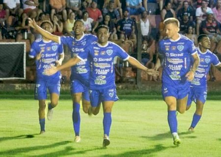&Aacute;guia Negra pressiona, mas perde para Ivinhema em casa pela semifinal