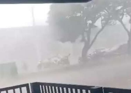 Chuva forte provoca alagamentos e falta de energia em Chapad&atilde;o do Sul