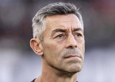 Santos demite Pedro Caixinha após terceiro jogo sem vitória no Campeonato Brasileiro