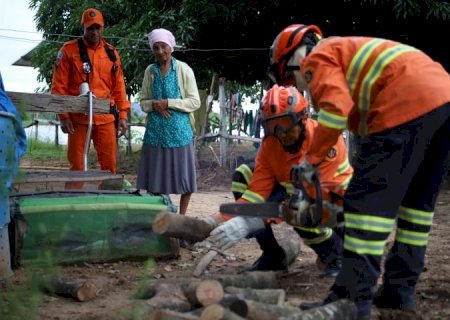 Governo de MS prepara combate aos incêndios e apoia comunidades