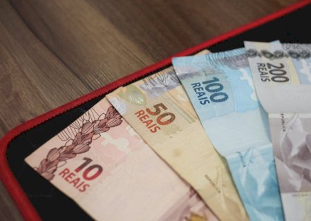 Servidores da Educação no RS terão nova gratificação de até R$ 3 mil por ano
