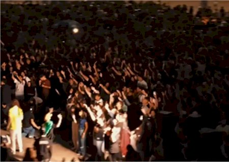 Evento evangelístico ao ar livre, em Brasília, reúne milhares e tem relatos de curas