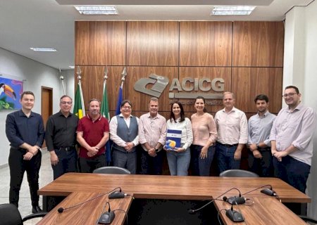 Pré-candidata ao Senado Gianni Nogueira visita empresários de Campo Grande