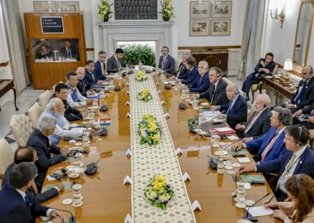 Brasil e Índia assinam acordo sobre terras raras e minerais críticos