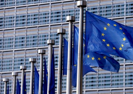 Comissão Europeia sofre ataque cibernético com roubo de dados
