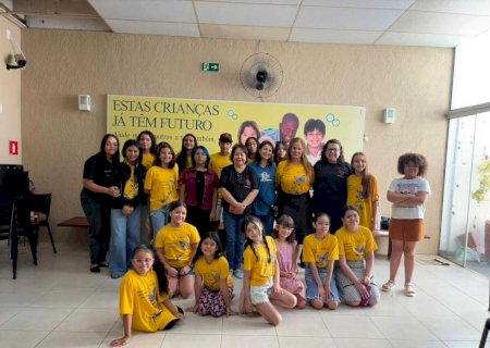 Oficina de técnica vocal apresenta canto coral a jovens da Fundação Barbosa Rodrigues
