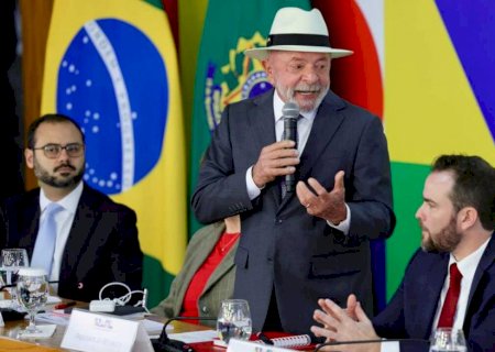 Lula anuncia novo Desenrola para quem ganha até R$ 8,1 mil