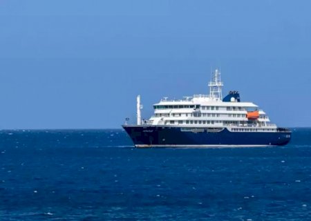 Passageiros começam a deixar navio onde houve surto de hantavírus
