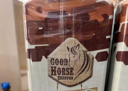 Veterinária influenciadora é presa por vender shampoo de cavalo como produto humano