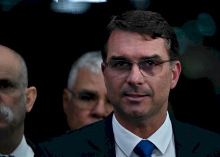 Decisão de Trump sobre PCC e CV fortalece Flávio e minimiza crise com Vorcaro, avaliam aliados