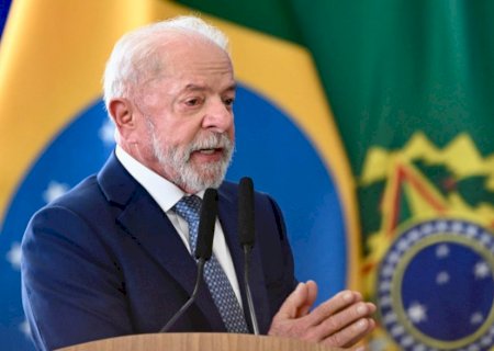 Lula muda tom, chama PCC e CV de ‘terroristas’, mas critica decisão dos EUA