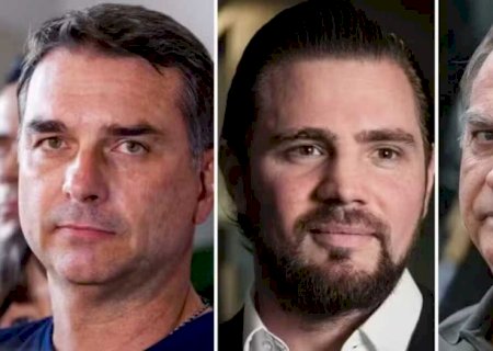 Um dia após Bolsonaro virar réu, Vorcaro aceitou recebê-lo em casa para ver documentário